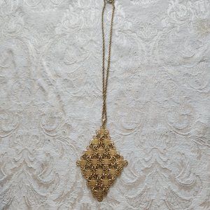 Gold toned Triangle Mesh 10" necklace